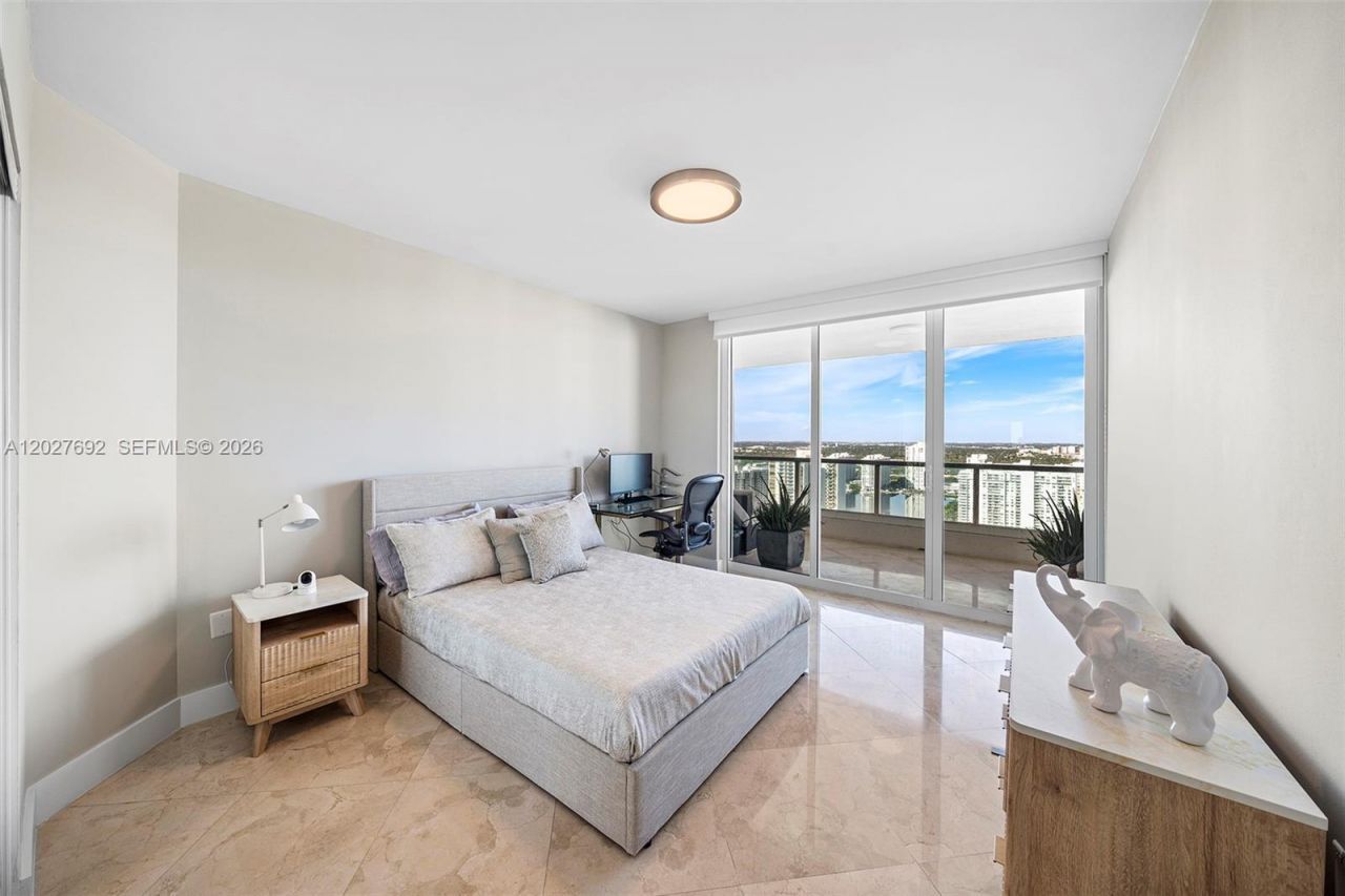 3201 NE 183rd St , Unit 3107, Aventura, FL 33160 Photo