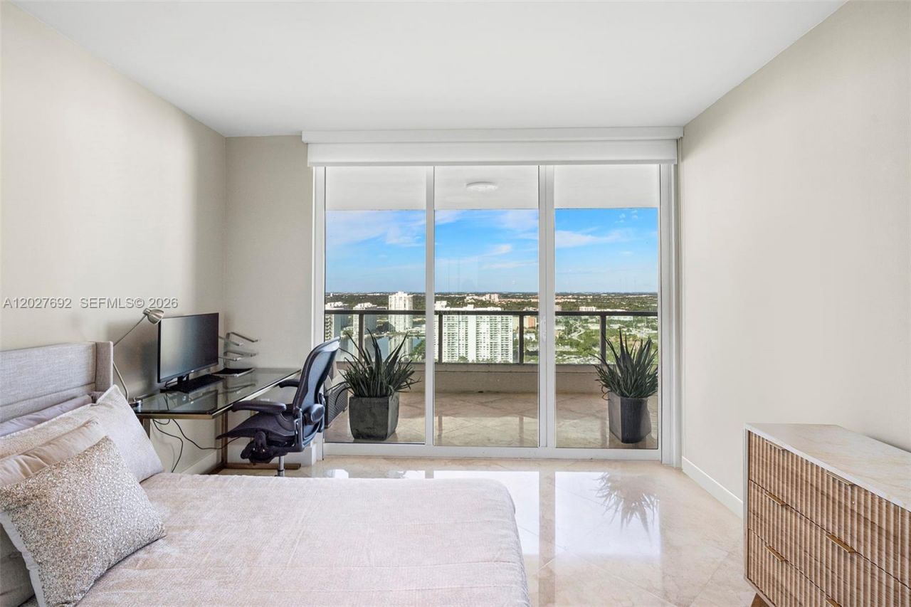 3201 NE 183rd St , Unit 3107, Aventura, FL 33160 Photo