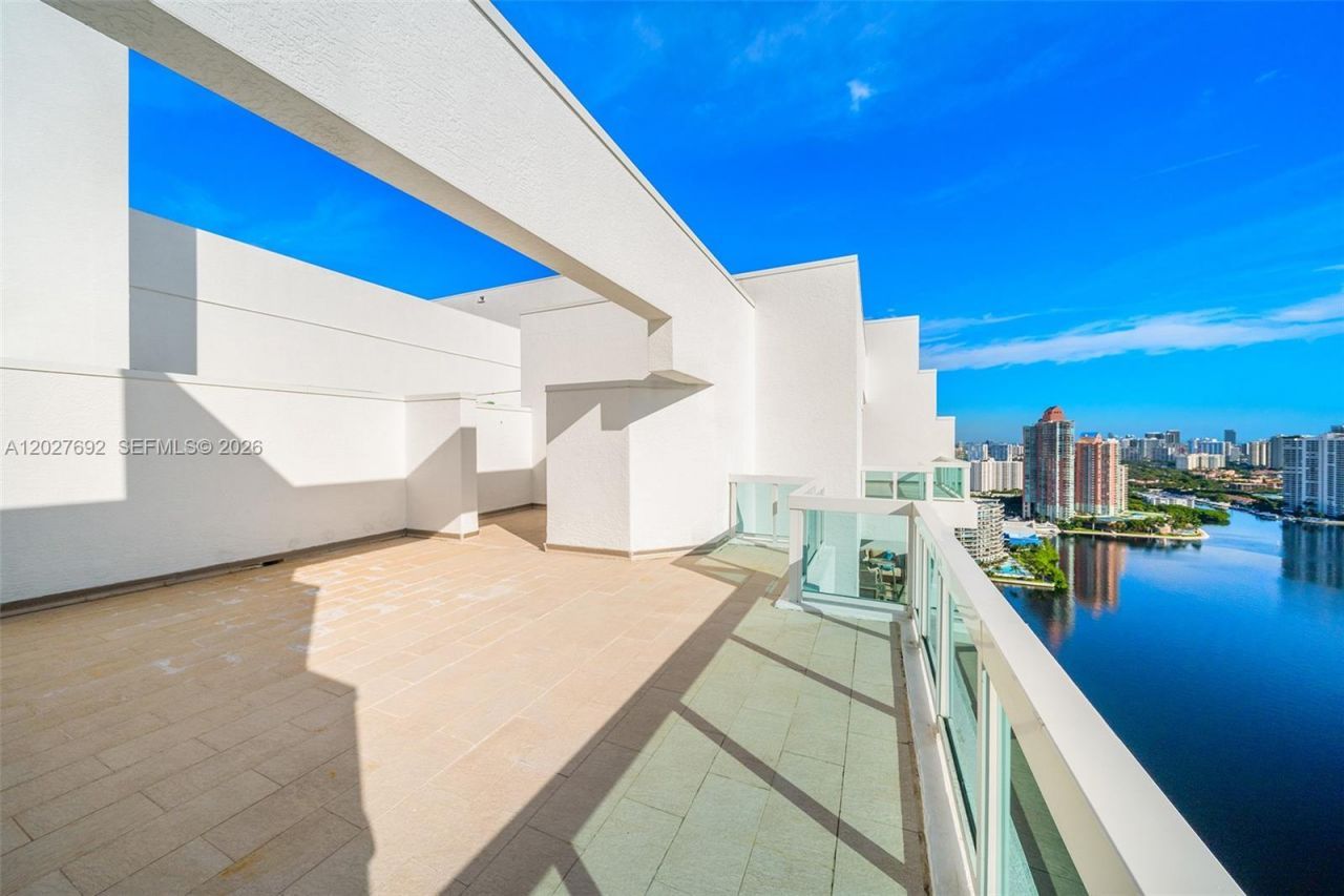 3201 NE 183rd St , Unit 3107, Aventura, FL 33160 Photo