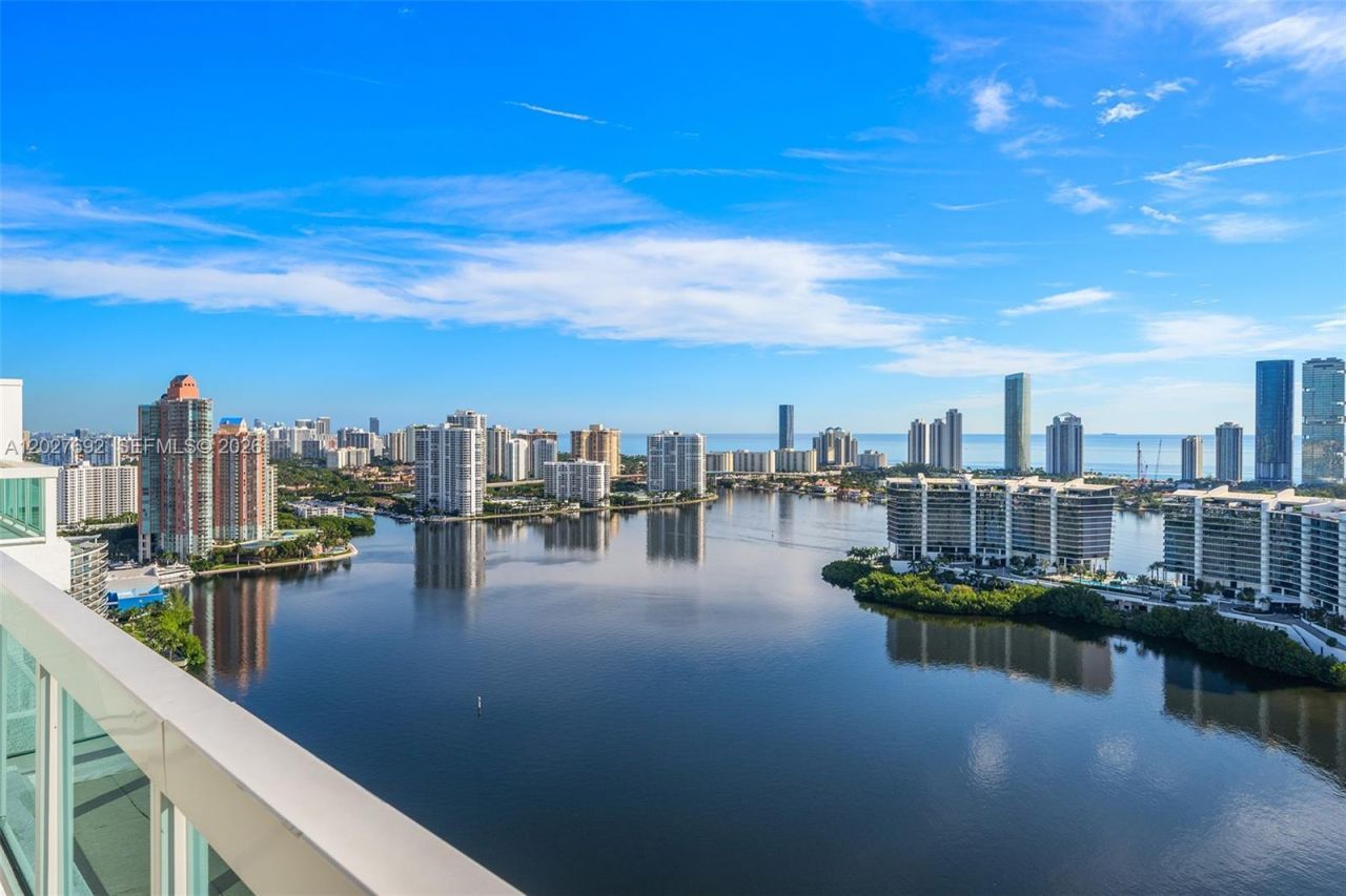 3201 NE 183rd St , Unit 3107, Aventura, FL 33160 Photo