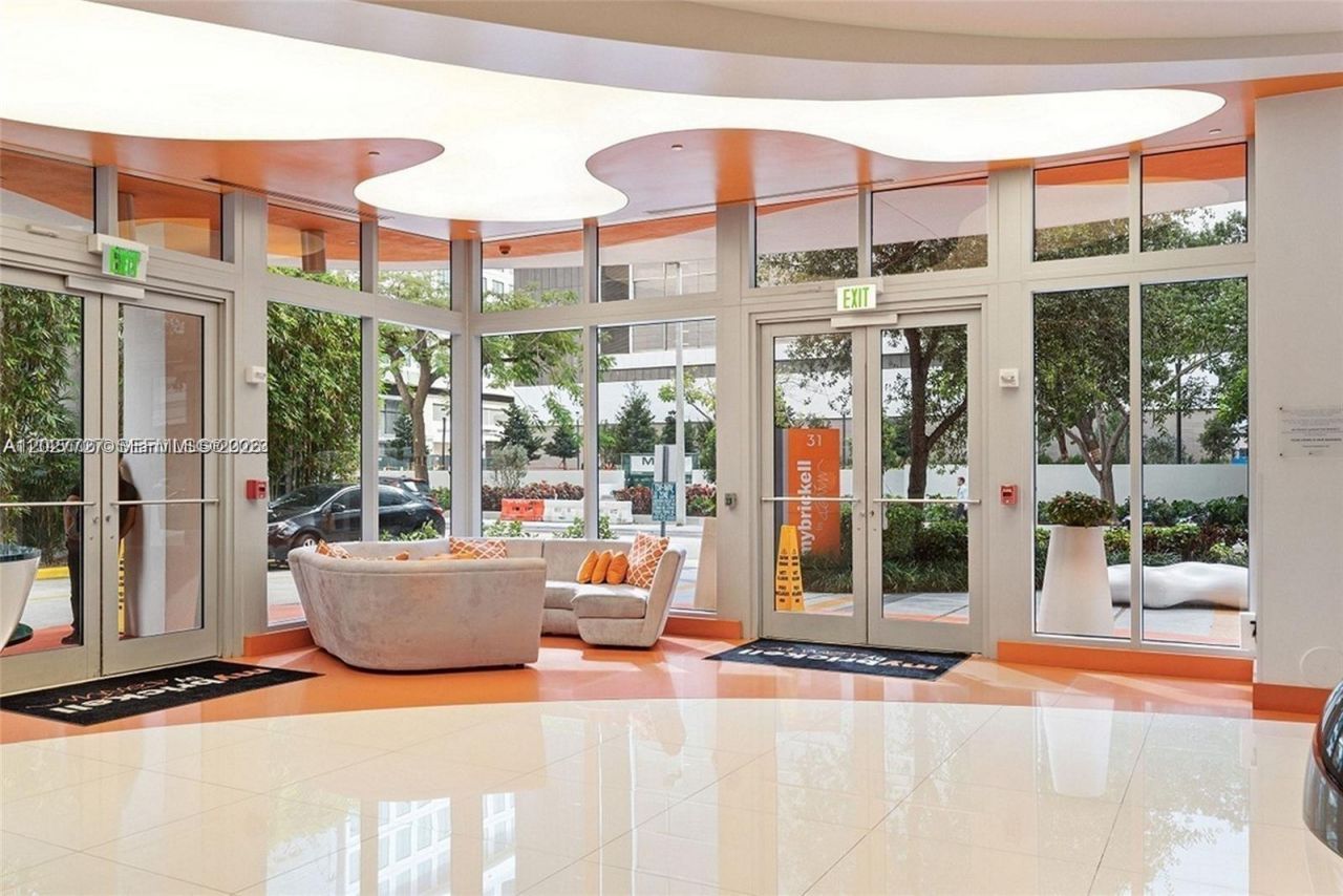 31 SE 6th St , Unit 505, Miami, FL 33131 Photo