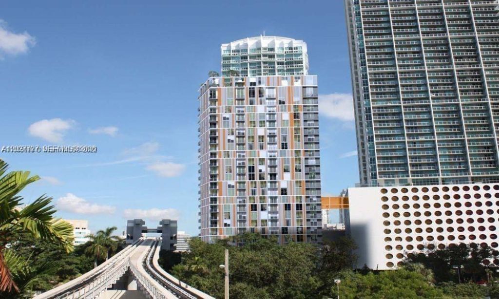 31 SE 6th St , Unit 505, Miami, FL 33131 Photo