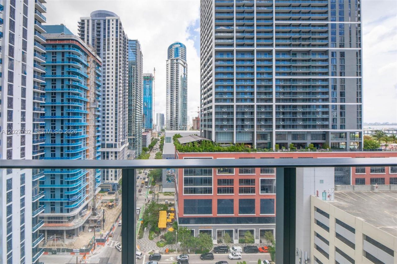 121 NE 5th St, Unit 1809, Miami, FL 33132 Photo