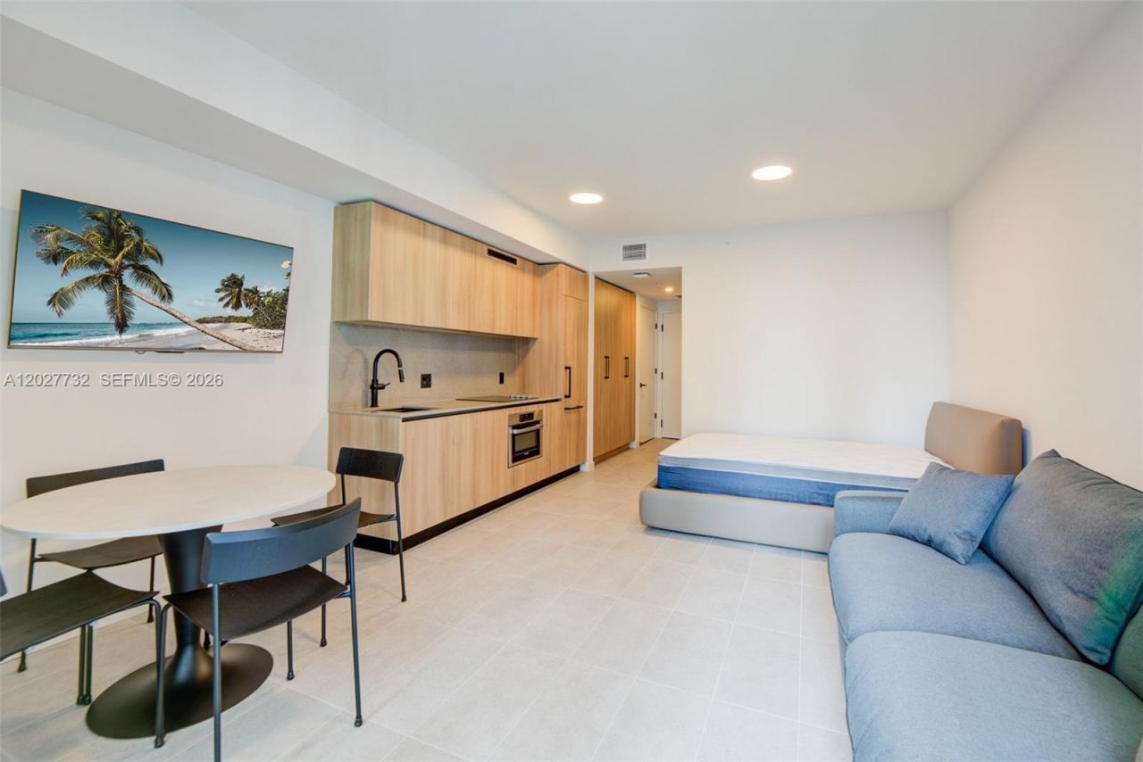 121 NE 5th St, Unit 1809, Miami, FL 33132 Photo