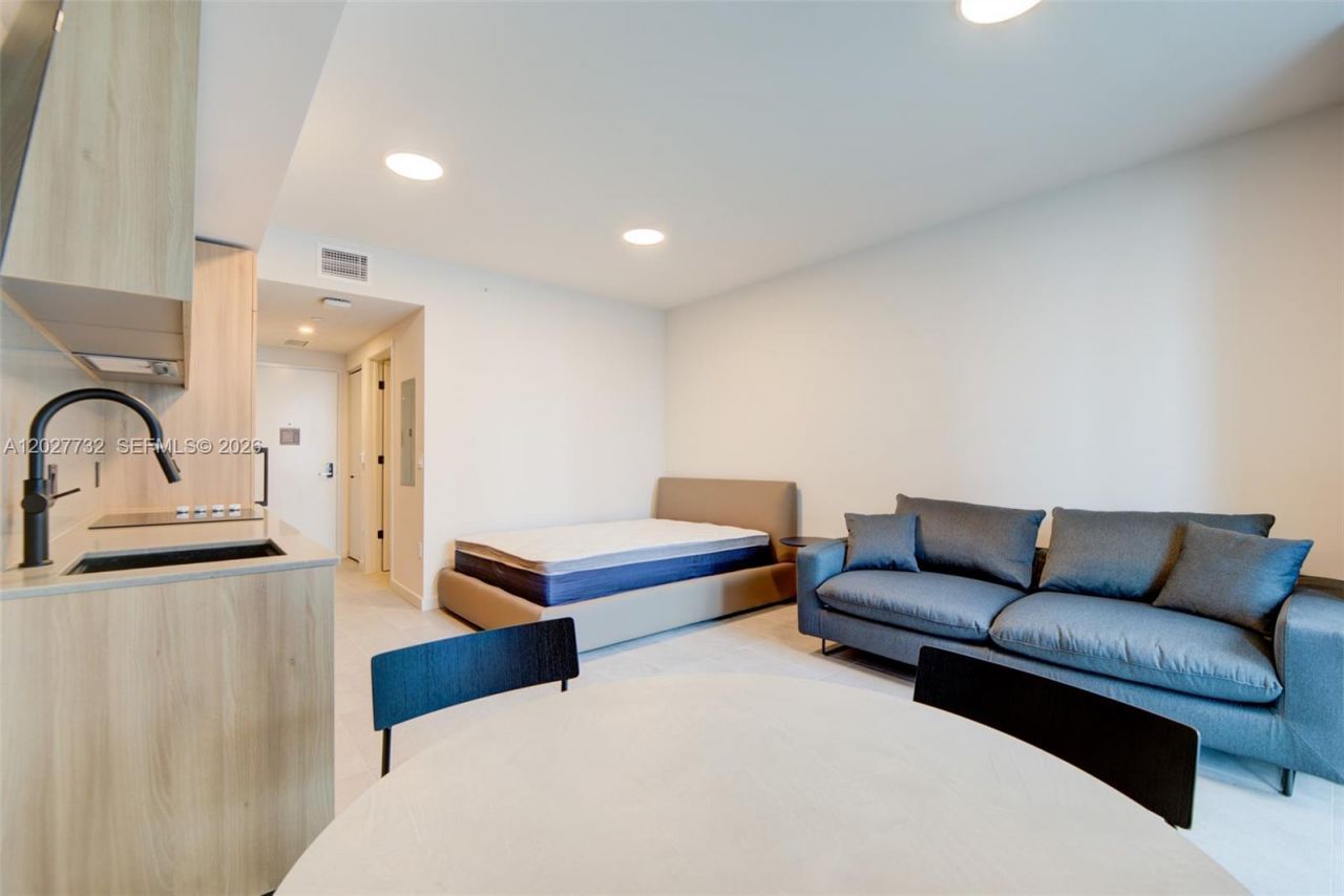121 NE 5th St , Unit 1809, Miami, FL 33132 Photo