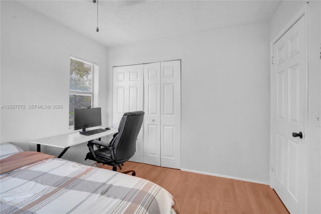 9181 NW 1st Ct , Unit 101, Pembroke Pines, FL 33024 Photo