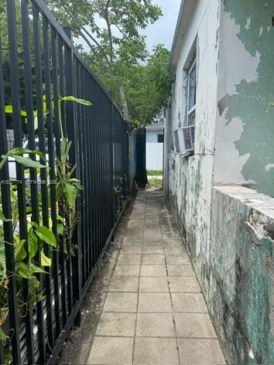 6930 NW 15th Ave , Miami, FL 33147 Photo