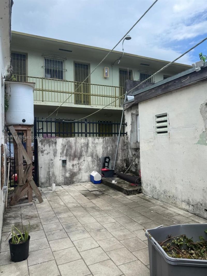 6930 NW 15th Ave , Miami, FL 33147 Photo