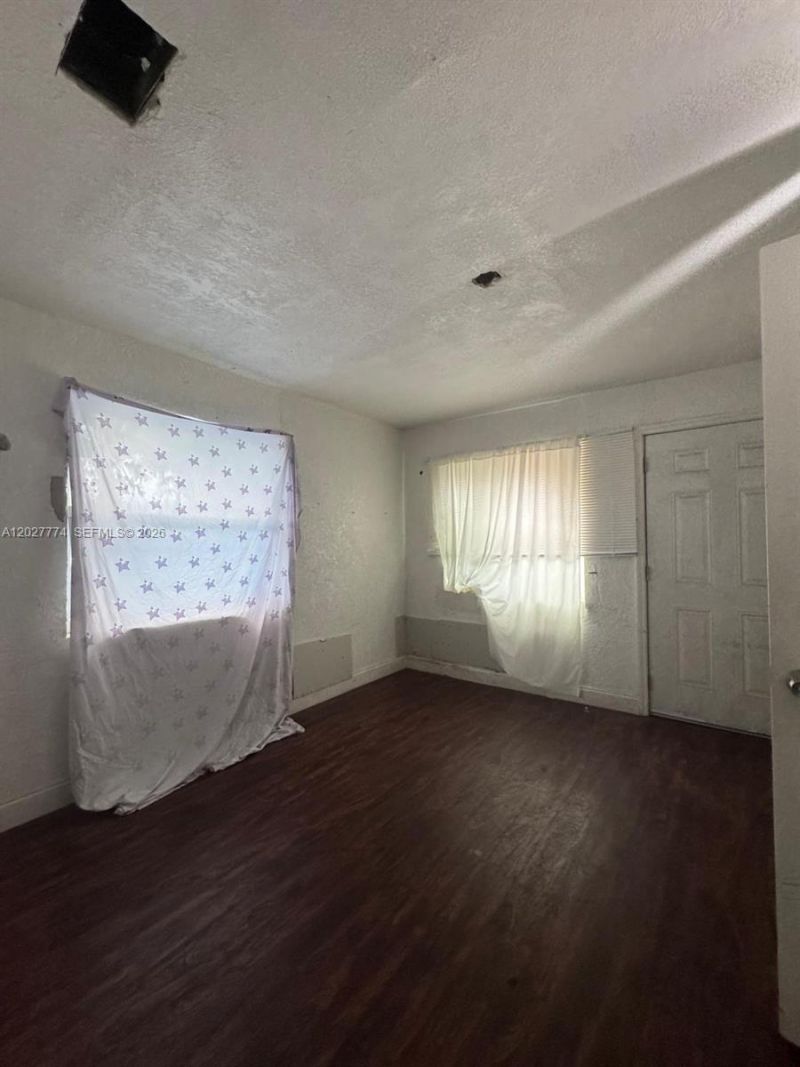 6930 NW 15th Ave , Miami, FL 33147 Photo