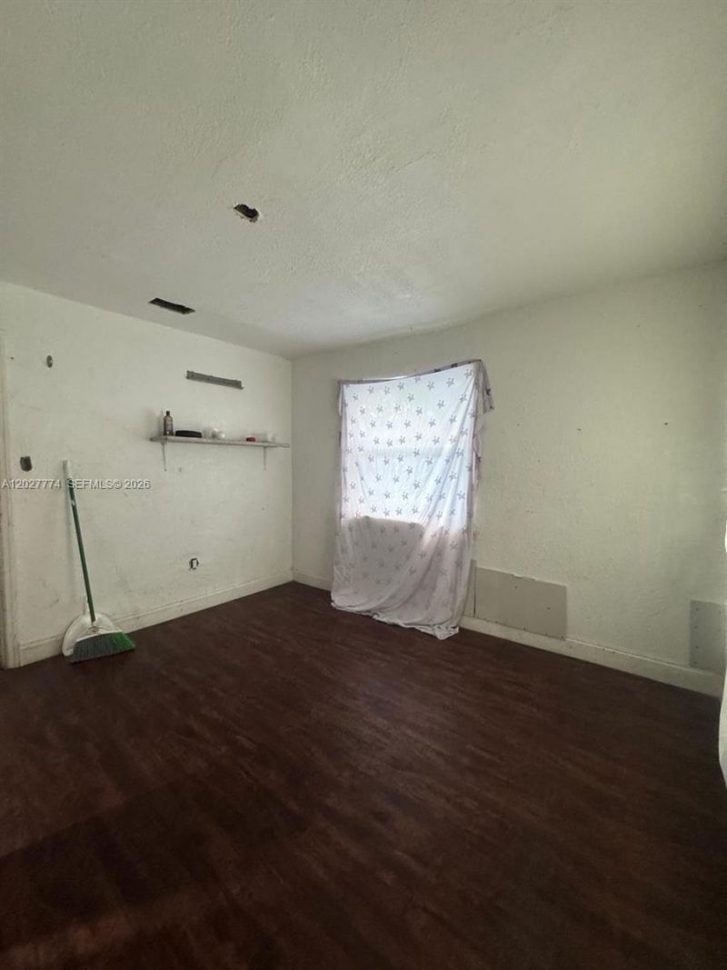6930 NW 15th Ave , Miami, FL 33147 Photo