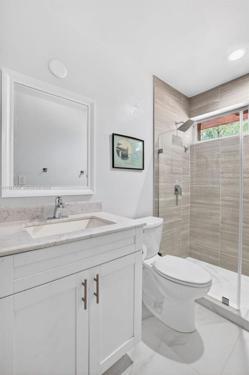 566 N University Dr , Plantation, FL 33324 Photo