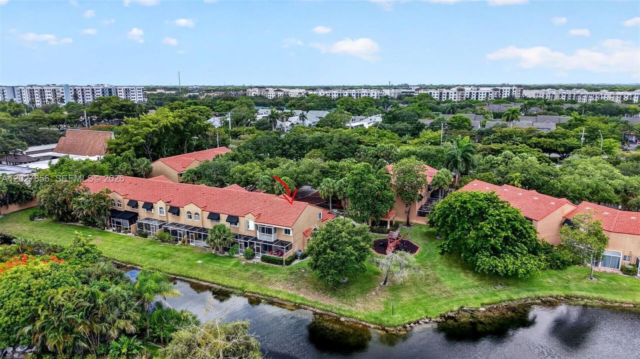 566 N University Dr , Plantation, FL 33324 Photo