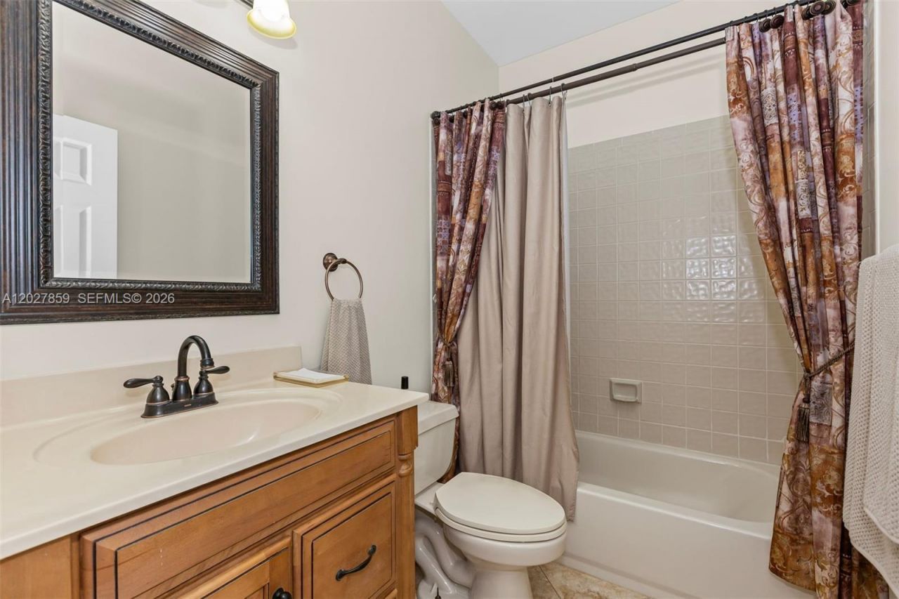 10237 SW 12th St , Pembroke Pines, FL 33025 Photo