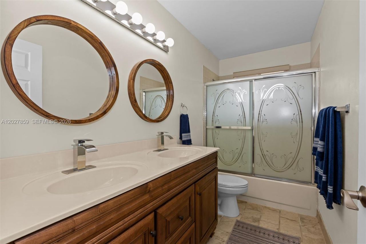 10237 SW 12th St , Pembroke Pines, FL 33025 Photo