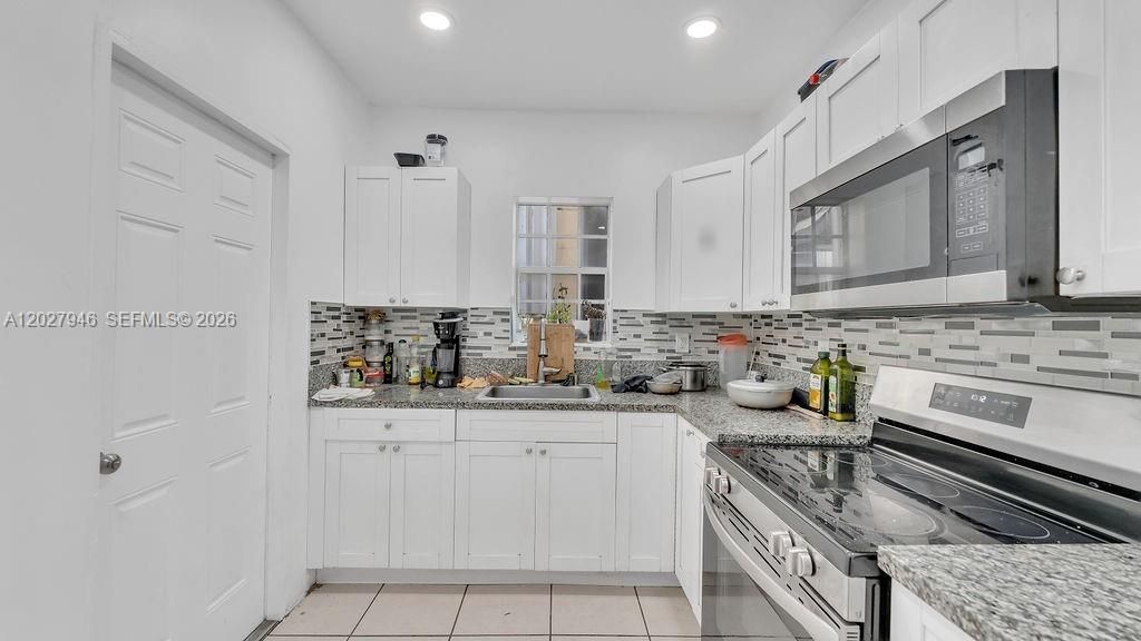 242 SW 15th Ave , Miami, FL 33135 Photo