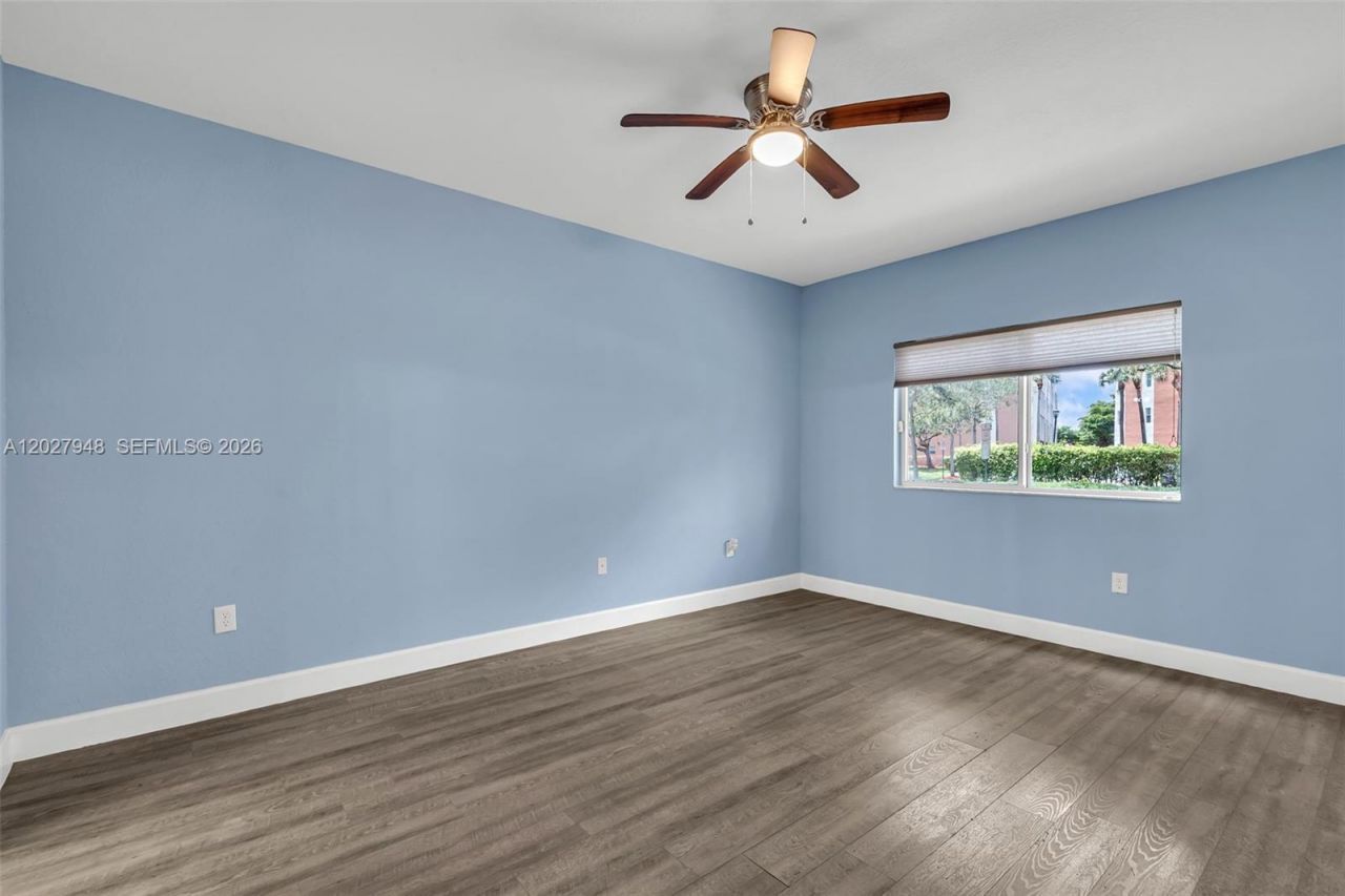 7715 Yardley Dr, Unit 106, Tamarac, FL 33321 Photo