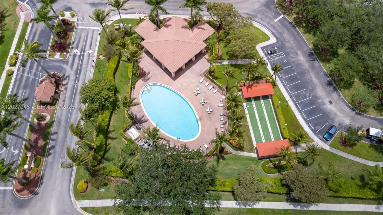 7715 Yardley Dr, Unit 106, Tamarac, FL 33321 Photo