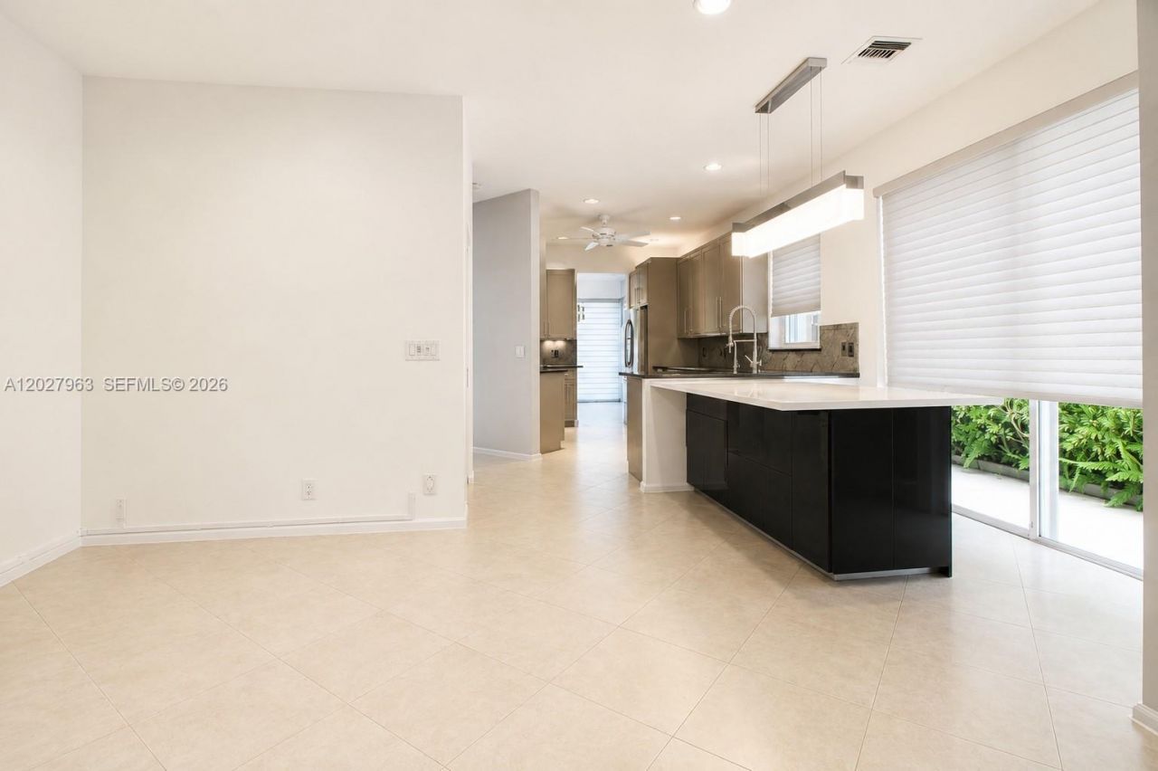 6646 NW 25th Ter, Boca Raton, FL 33496 Photo