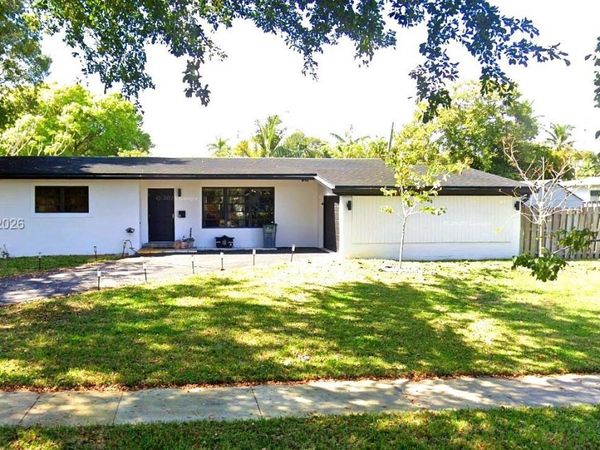11 Redwood Cir , Plantation, FL 33317