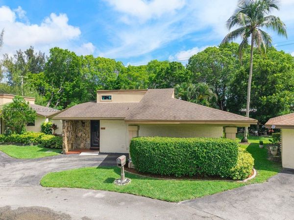 8149 Royal Palm Ct, Unit 3, Tamarac, FL 33321