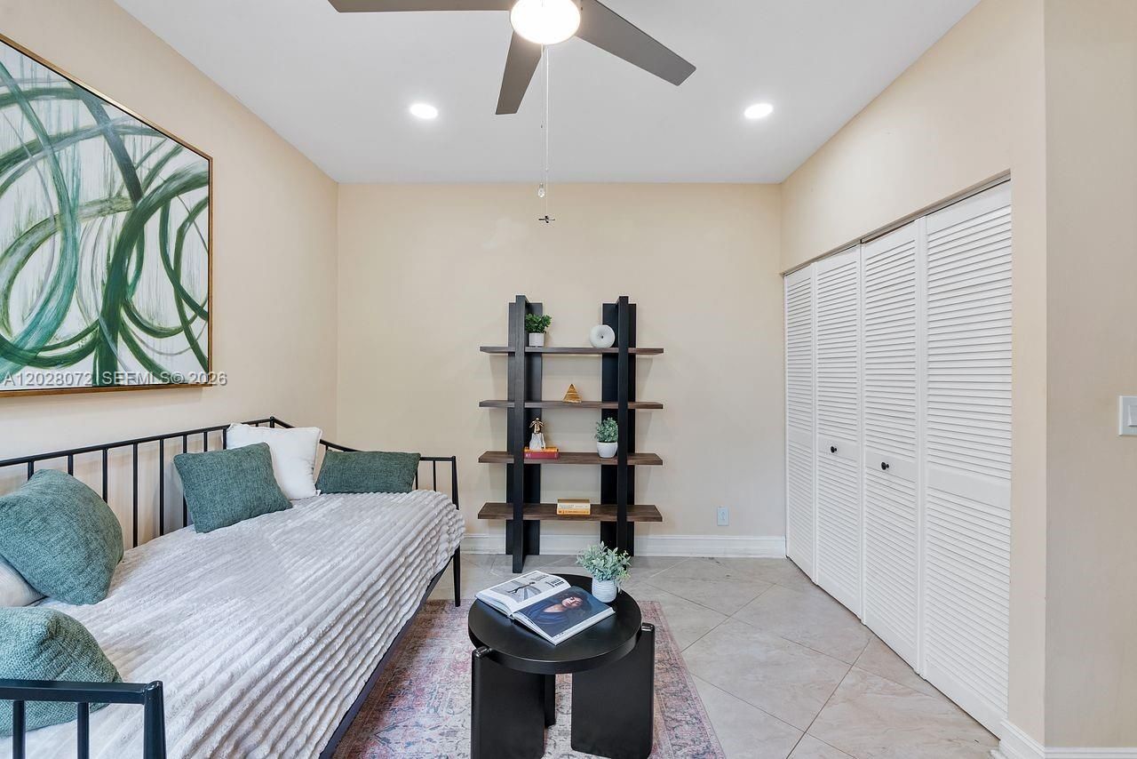 8149 Royal Palm Ct, Unit 3, Tamarac, FL 33321 Photo