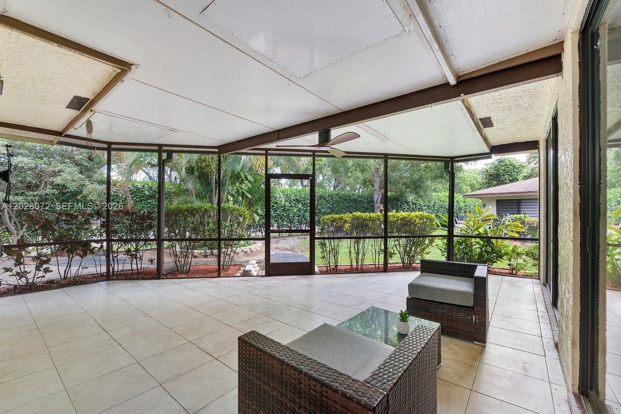 8149 Royal Palm Ct, Unit 3, Tamarac, FL 33321 Photo