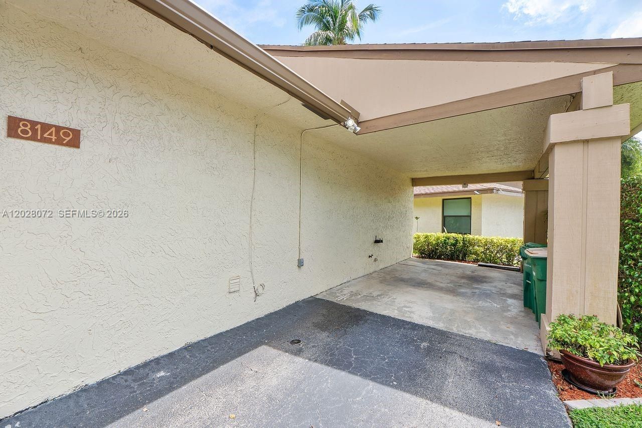 8149 Royal Palm Ct, Unit 3, Tamarac, FL 33321 Photo