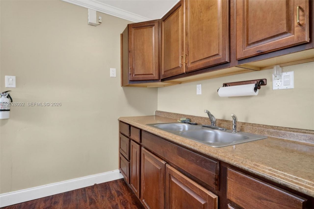 2440 NW 152nd Ter , Miami Gardens, FL 33054 Photo