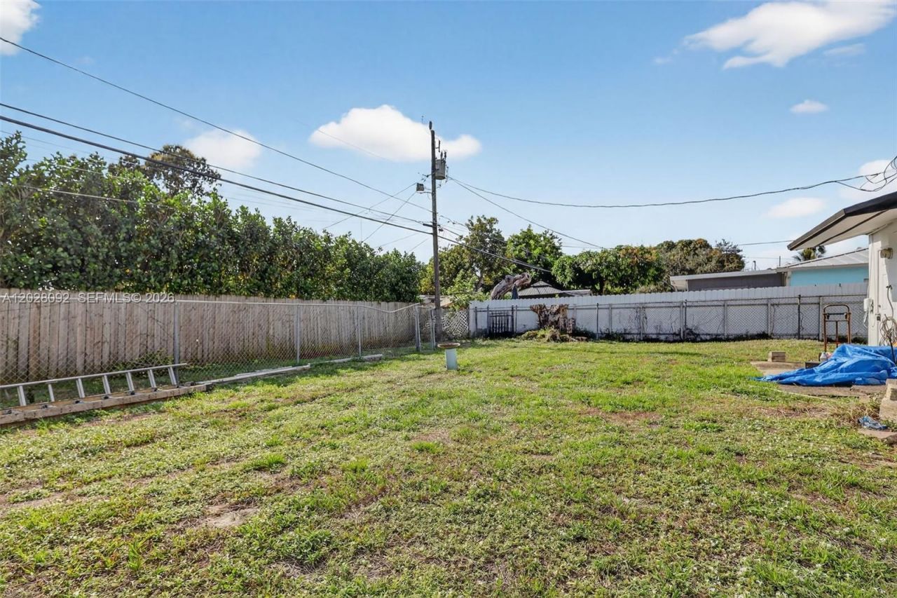 2440 NW 152nd Ter , Miami Gardens, FL 33054 Photo