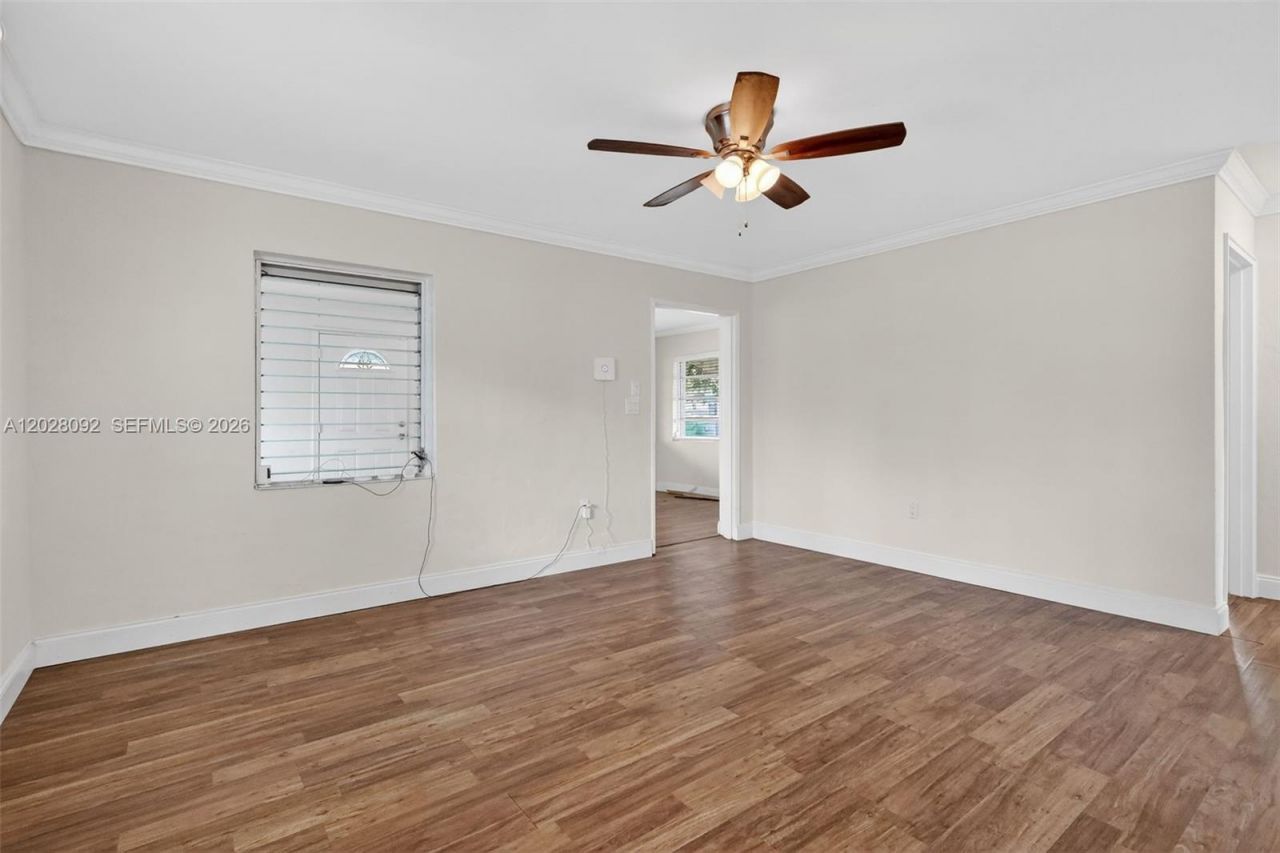 2440 NW 152nd Ter , Miami Gardens, FL 33054 Photo
