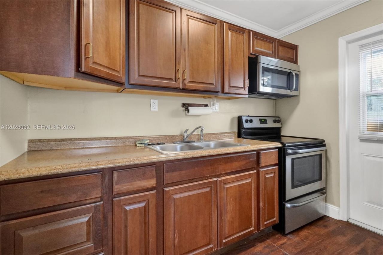 2440 NW 152nd Ter , Miami Gardens, FL 33054 Photo