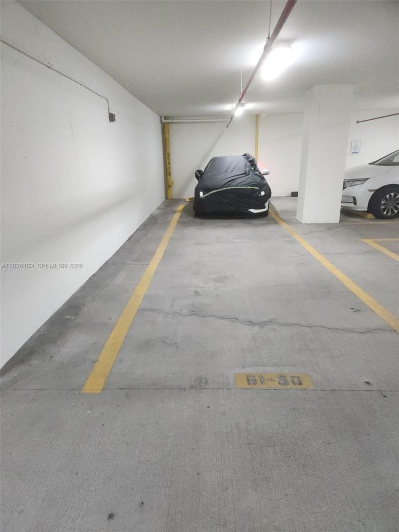 4779 Collins Ave , Unit 3504, Miami Beach, FL 33140 Photo