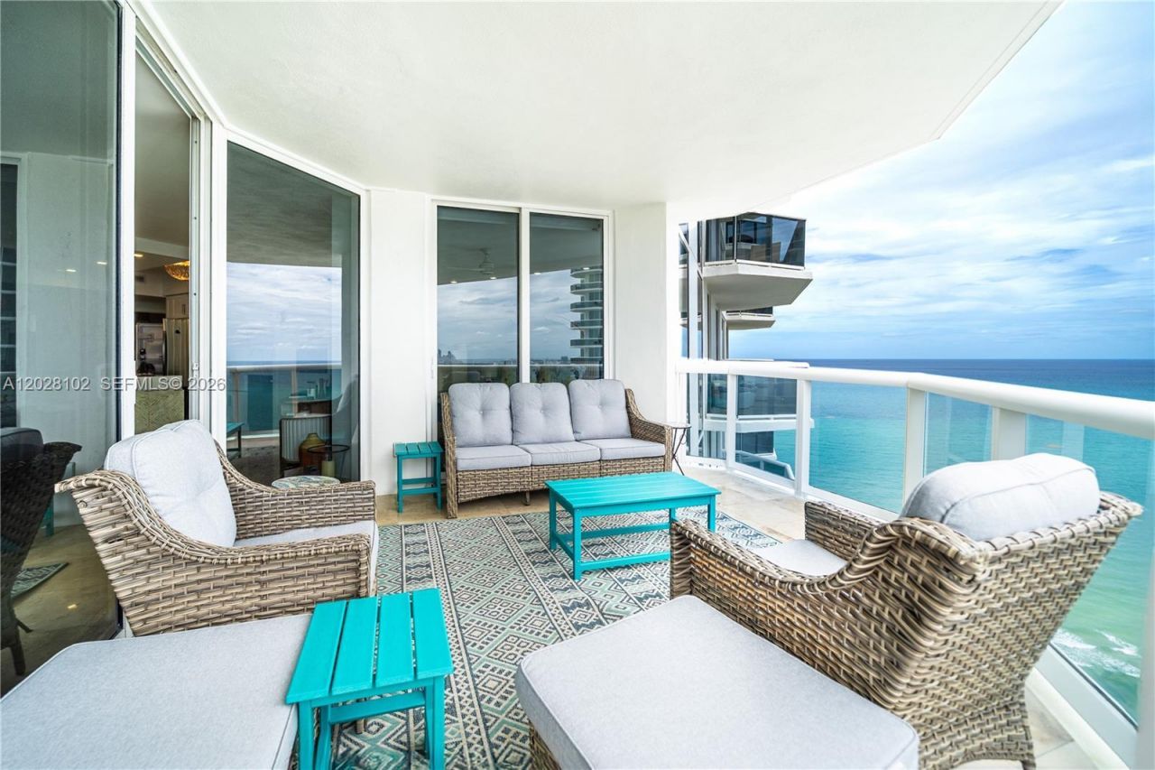 4779 Collins Ave , Unit 3504, Miami Beach, FL 33140 Photo