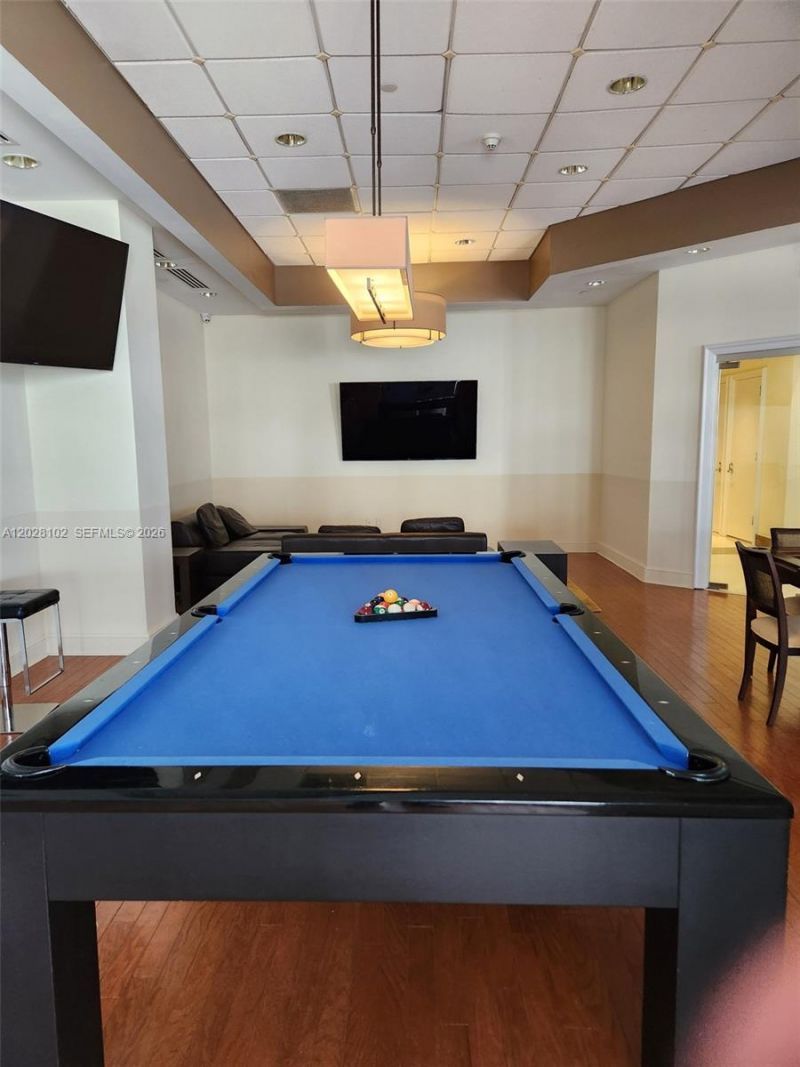 4779 Collins Ave , Unit 3504, Miami Beach, FL 33140 Photo