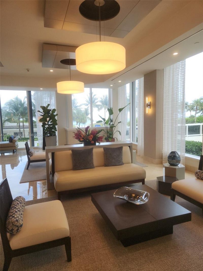 4779 Collins Ave , Unit 3504, Miami Beach, FL 33140 Photo