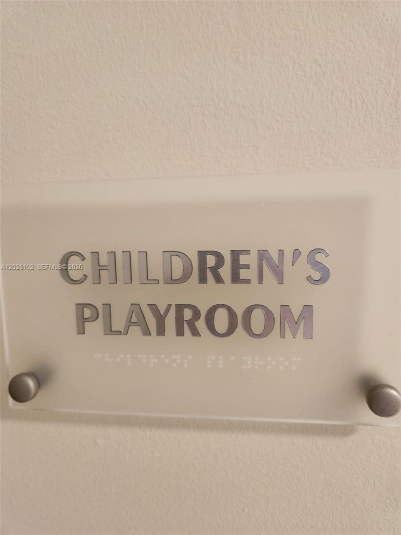 4779 Collins Ave , Unit 3504, Miami Beach, FL 33140 Photo