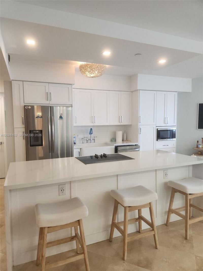 4779 Collins Ave , Unit 3504, Miami Beach, FL 33140 Photo