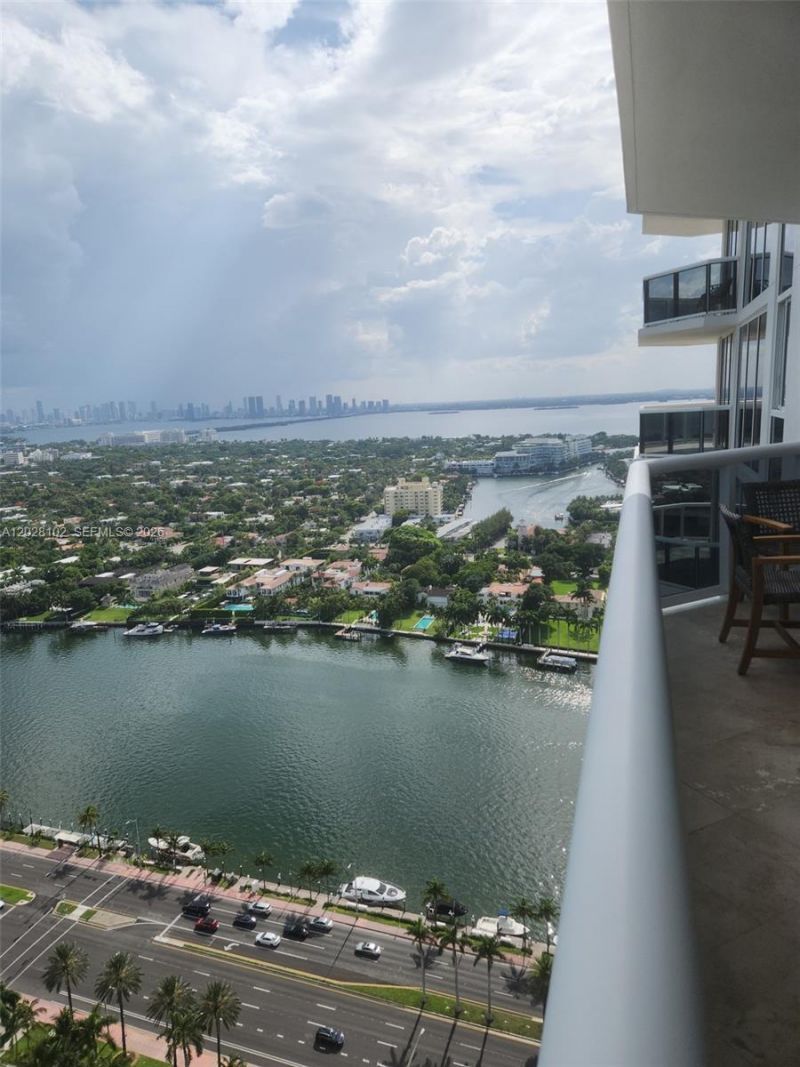 4779 Collins Ave , Unit 3504, Miami Beach, FL 33140 Photo