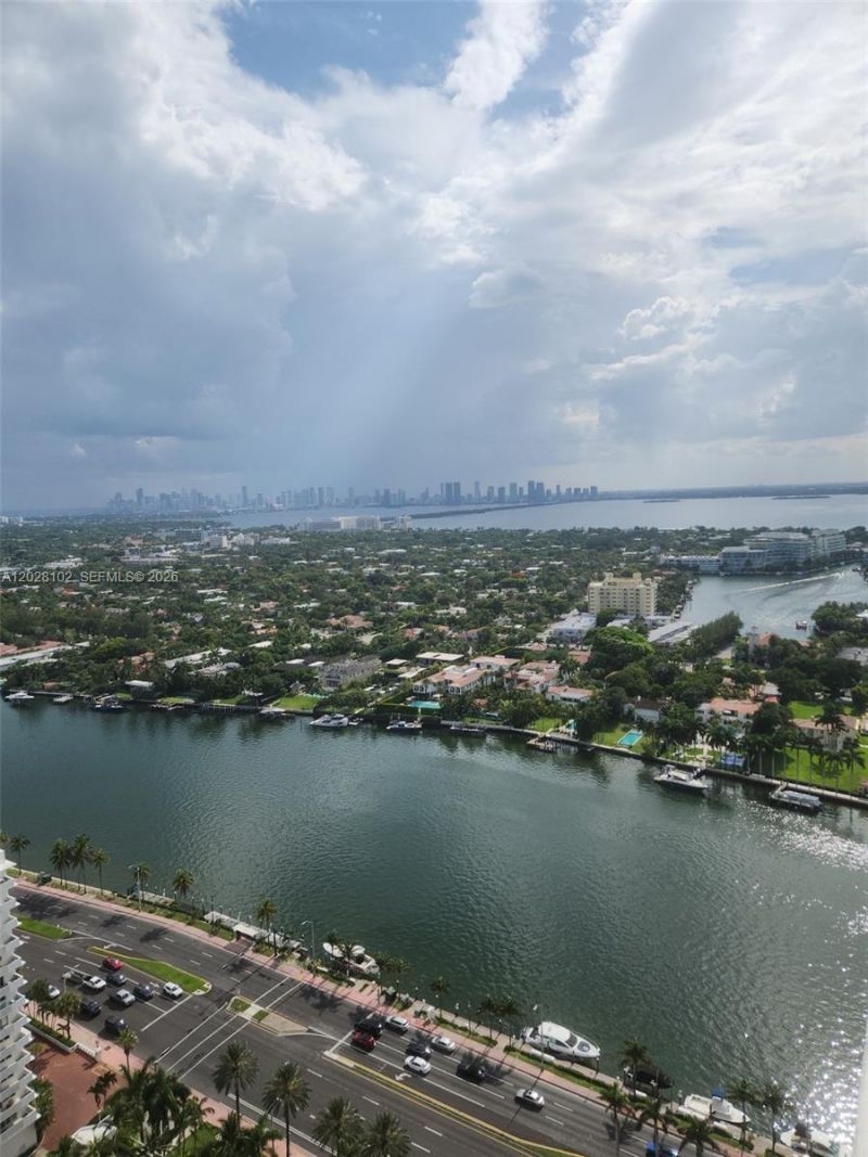 4779 Collins Ave , Unit 3504, Miami Beach, FL 33140 Photo