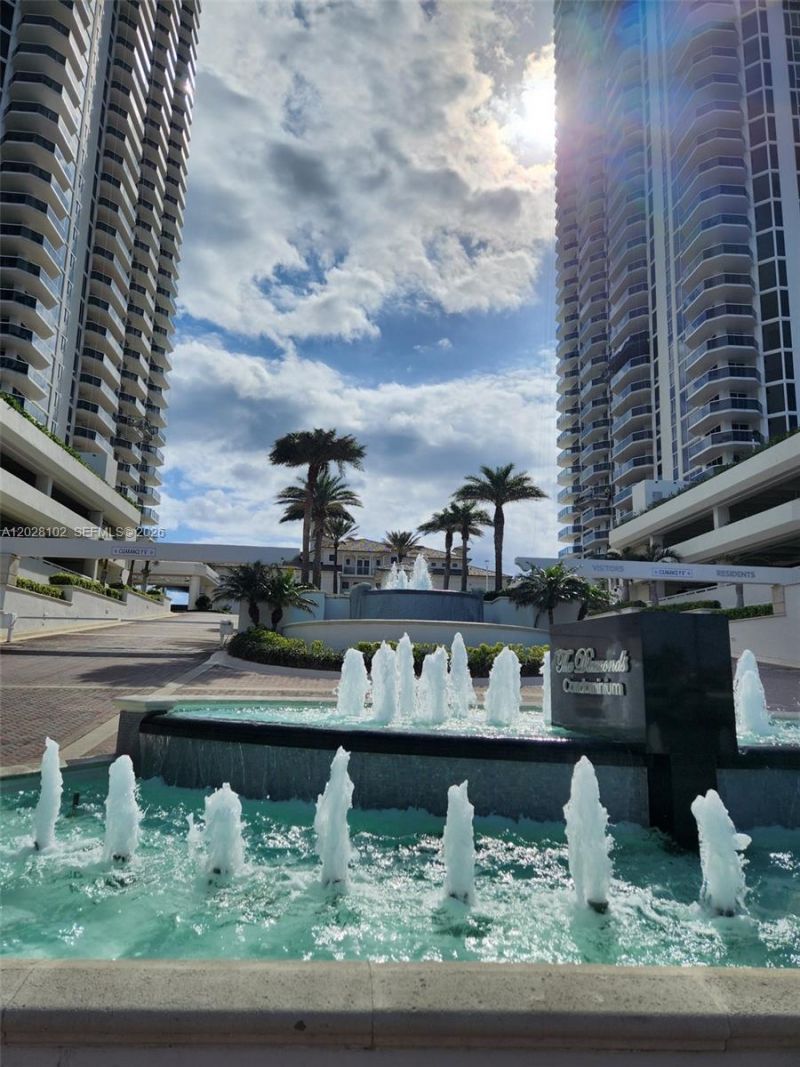 4779 Collins Ave , Unit 3504, Miami Beach, FL 33140 Photo