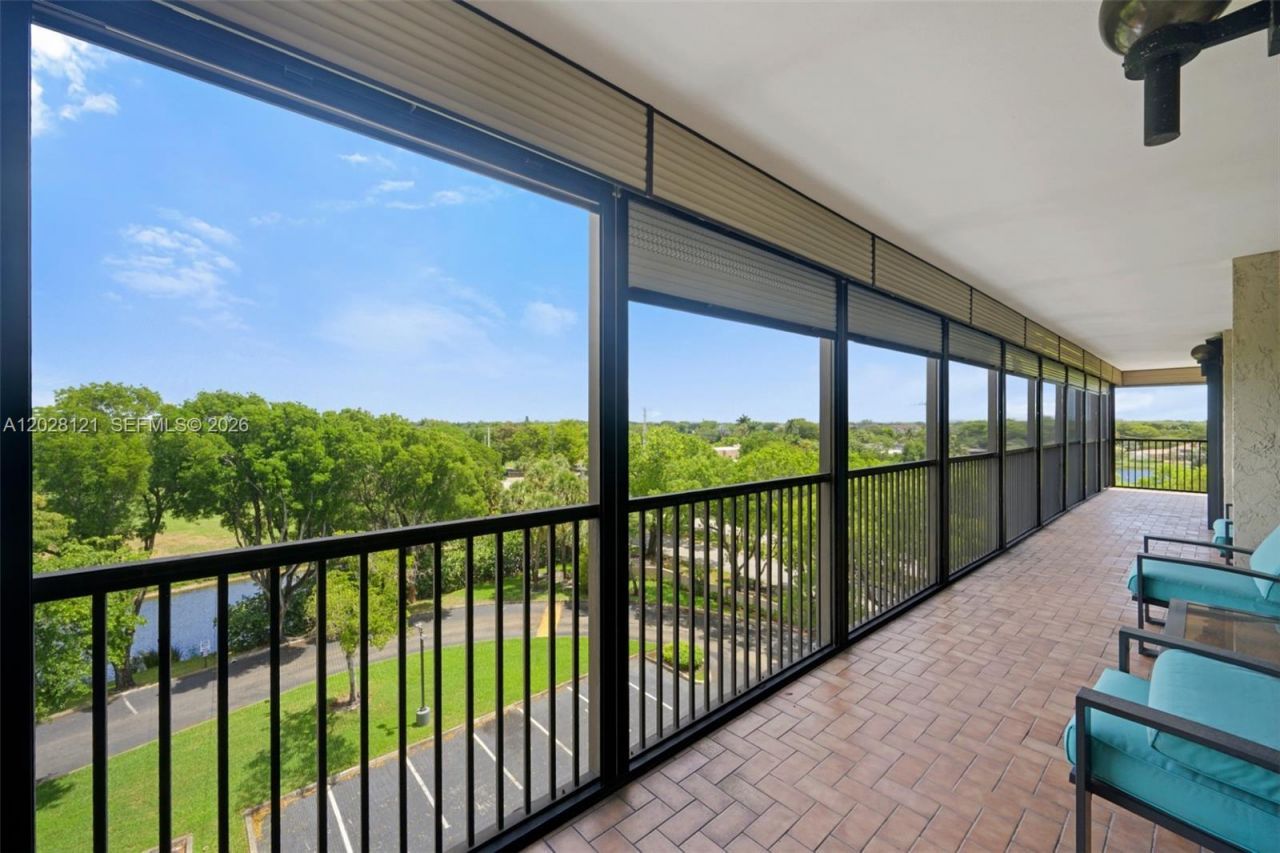 2804 N 46th Ave, Unit C630, Hollywood, FL 33021 Photo