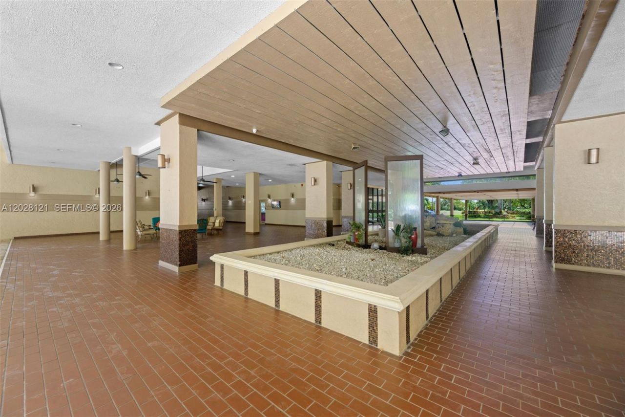 2804 N 46th Ave, Unit C630, Hollywood, FL 33021 Photo