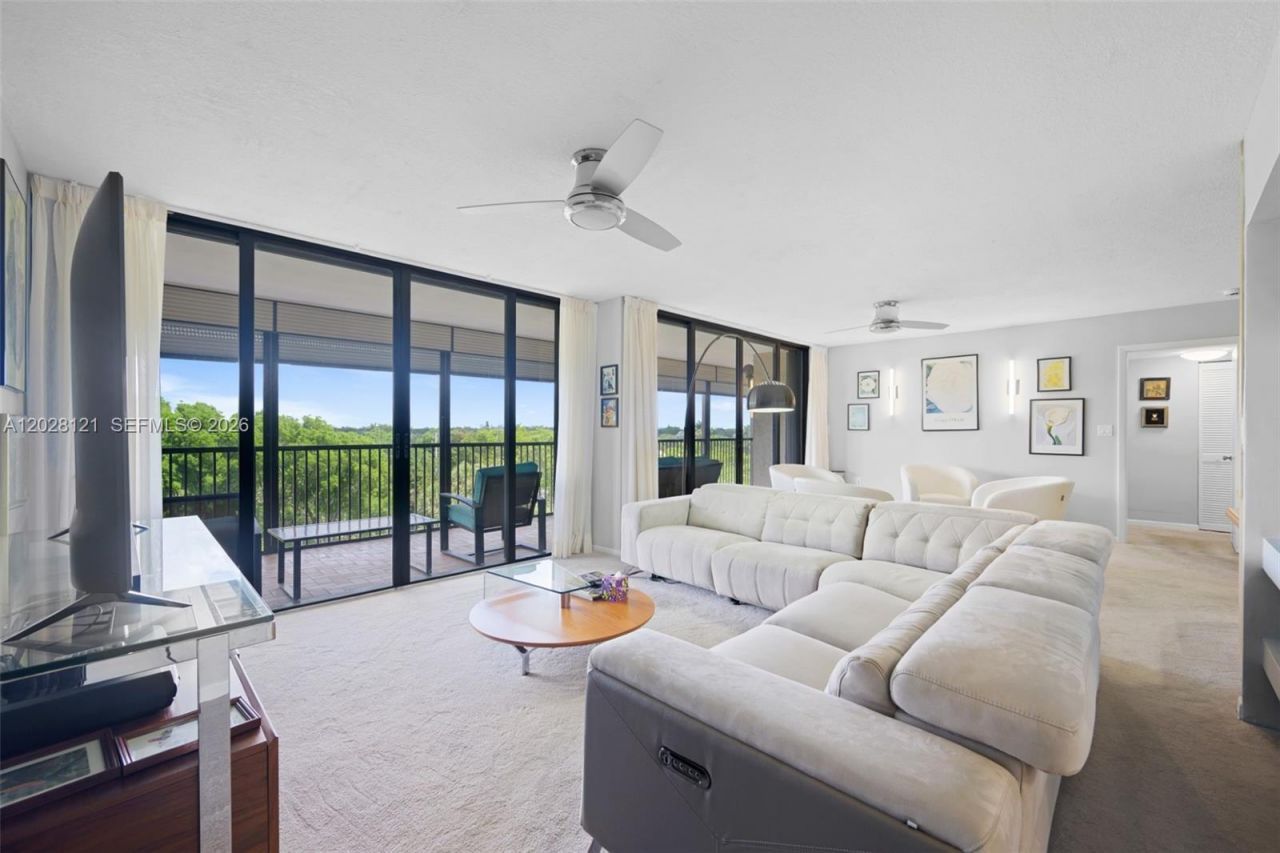 2804 N 46th Ave , Unit C630, Hollywood, FL 33021 Photo