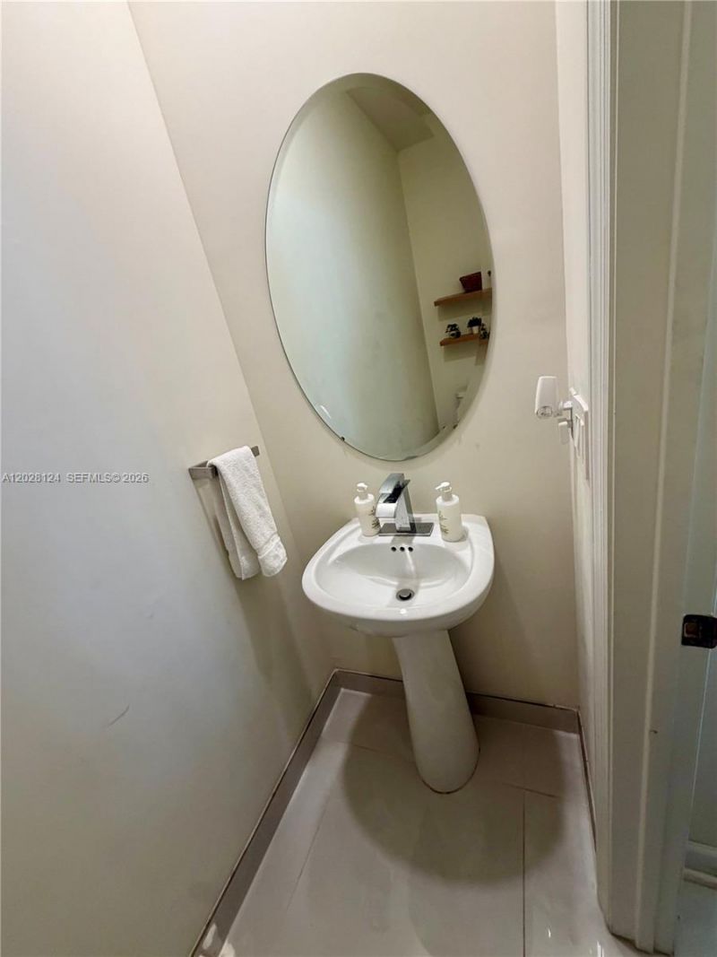 11445 W 33rd Ln , Hialeah, FL 33018 Photo