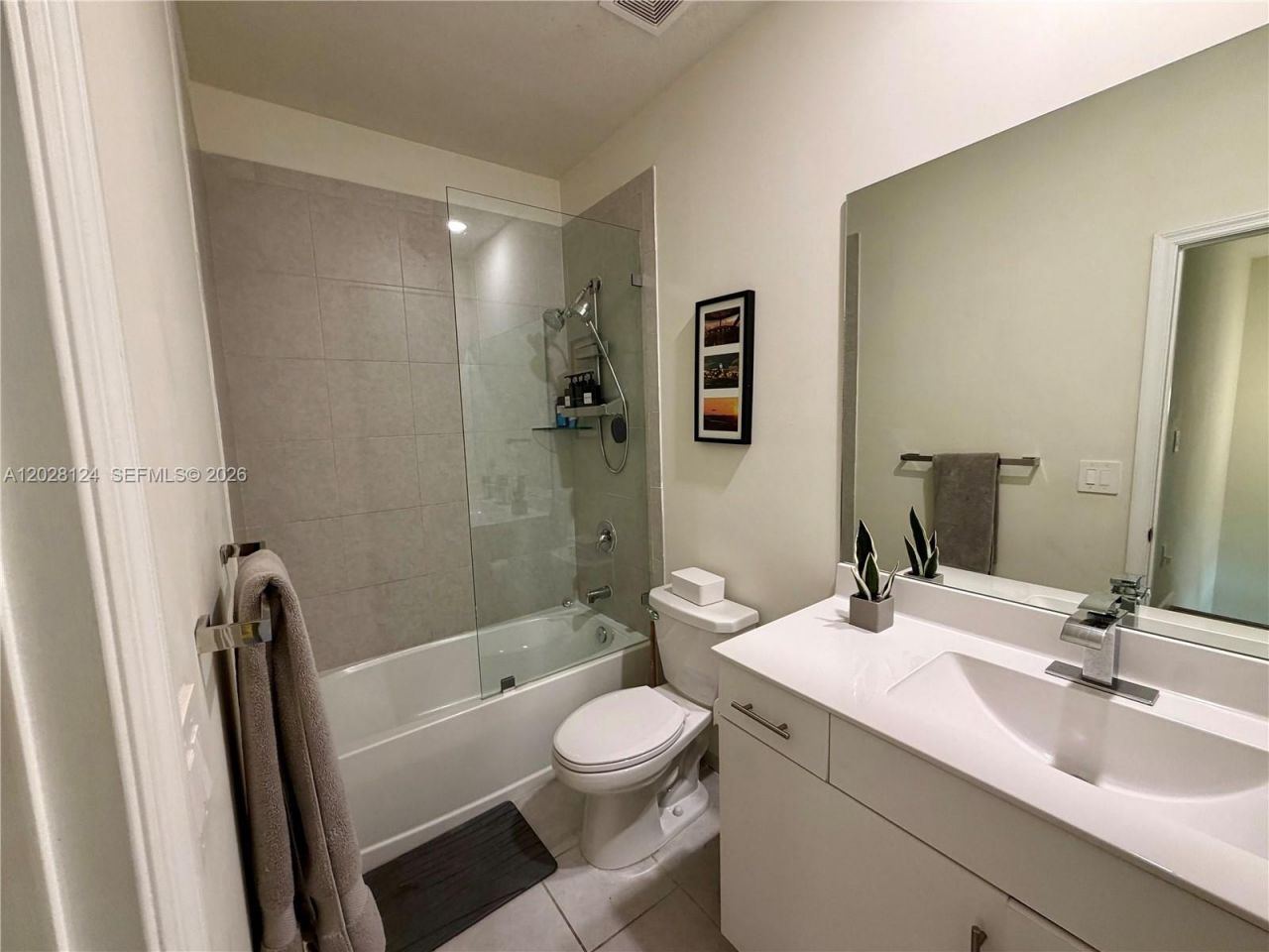 11445 W 33rd Ln , Hialeah, FL 33018 Photo