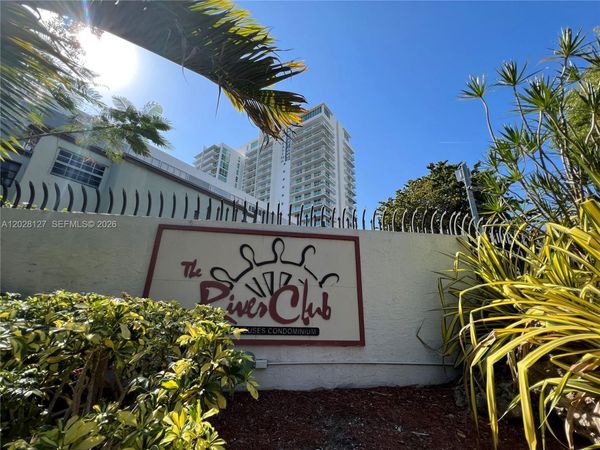 1901 NW S River Dr , Unit 5A, Miami, FL 33125