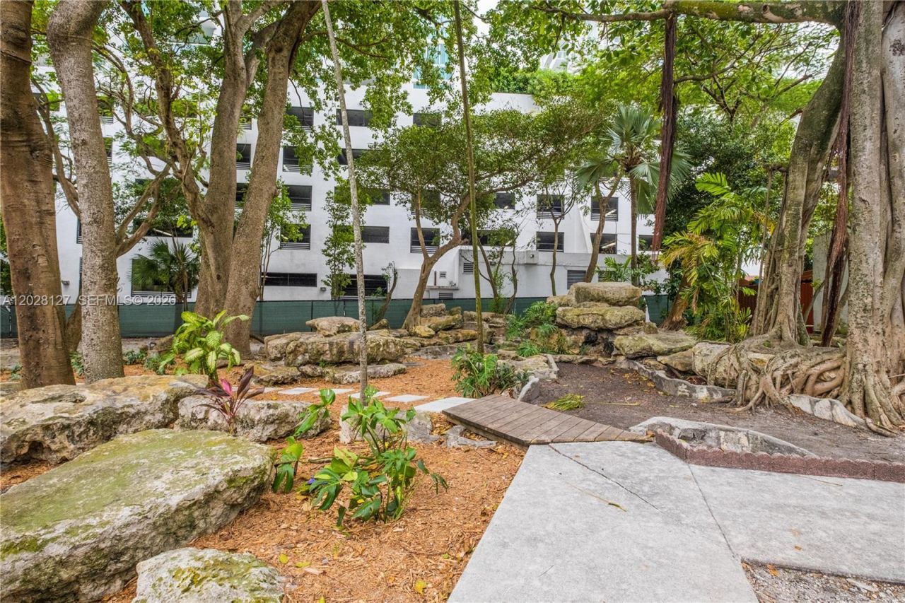 1901 NW S River Dr, Unit 5A, Miami, FL 33125 Photo