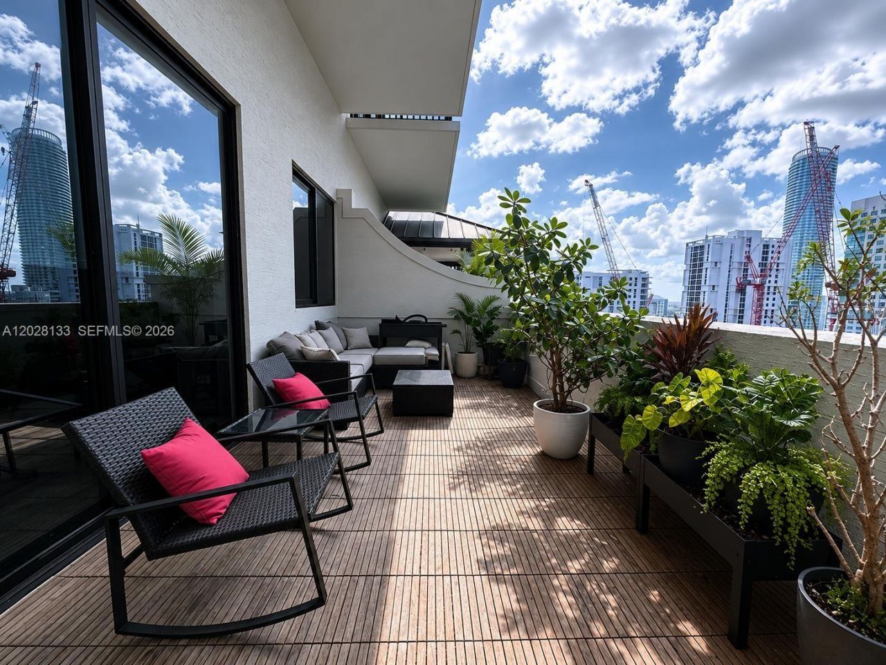 999 SW 1st Ave, Unit 1115, Miami, FL 33130 Photo