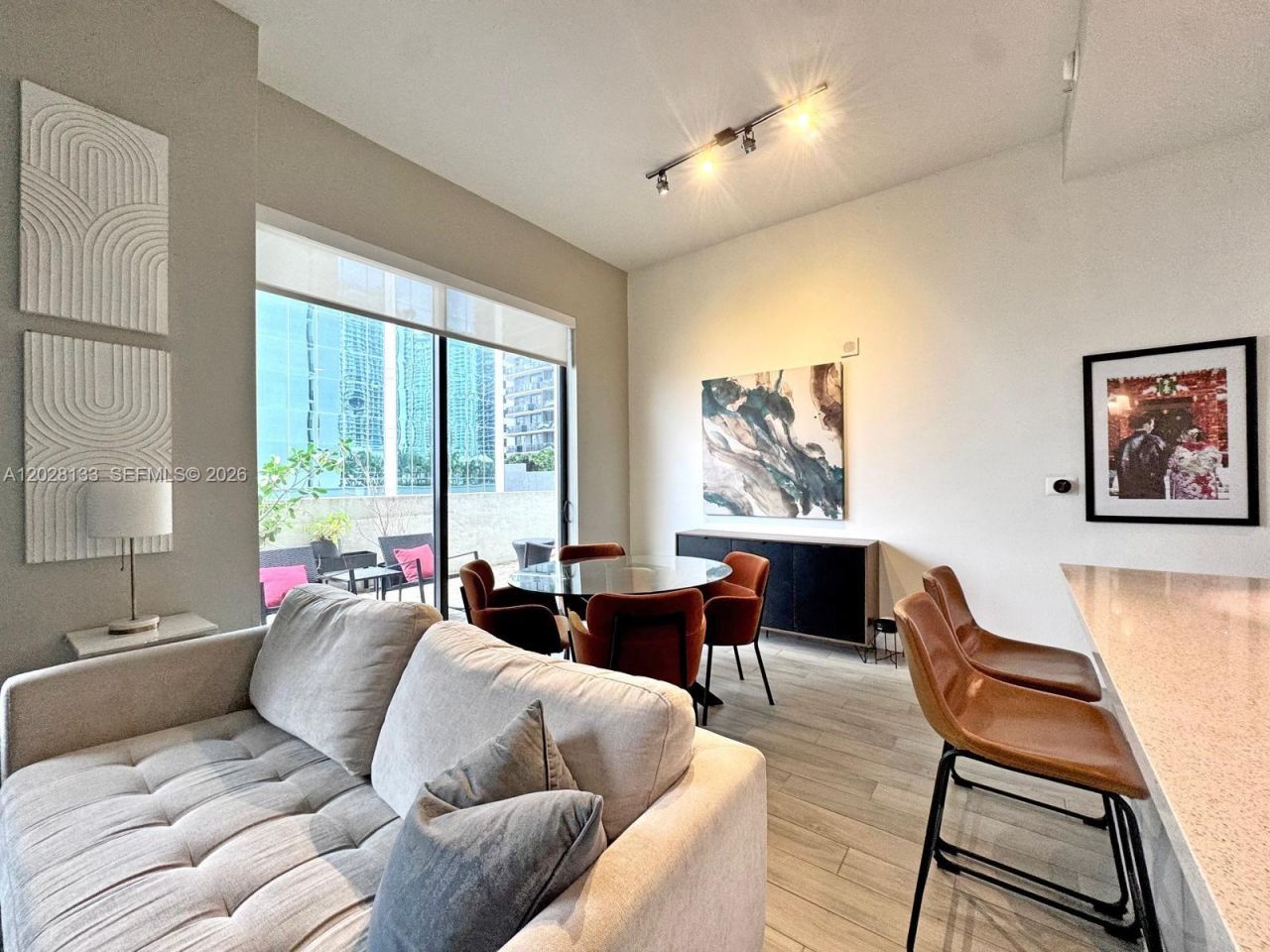 999 SW 1st Ave, Unit 1115, Miami, FL 33130 Photo