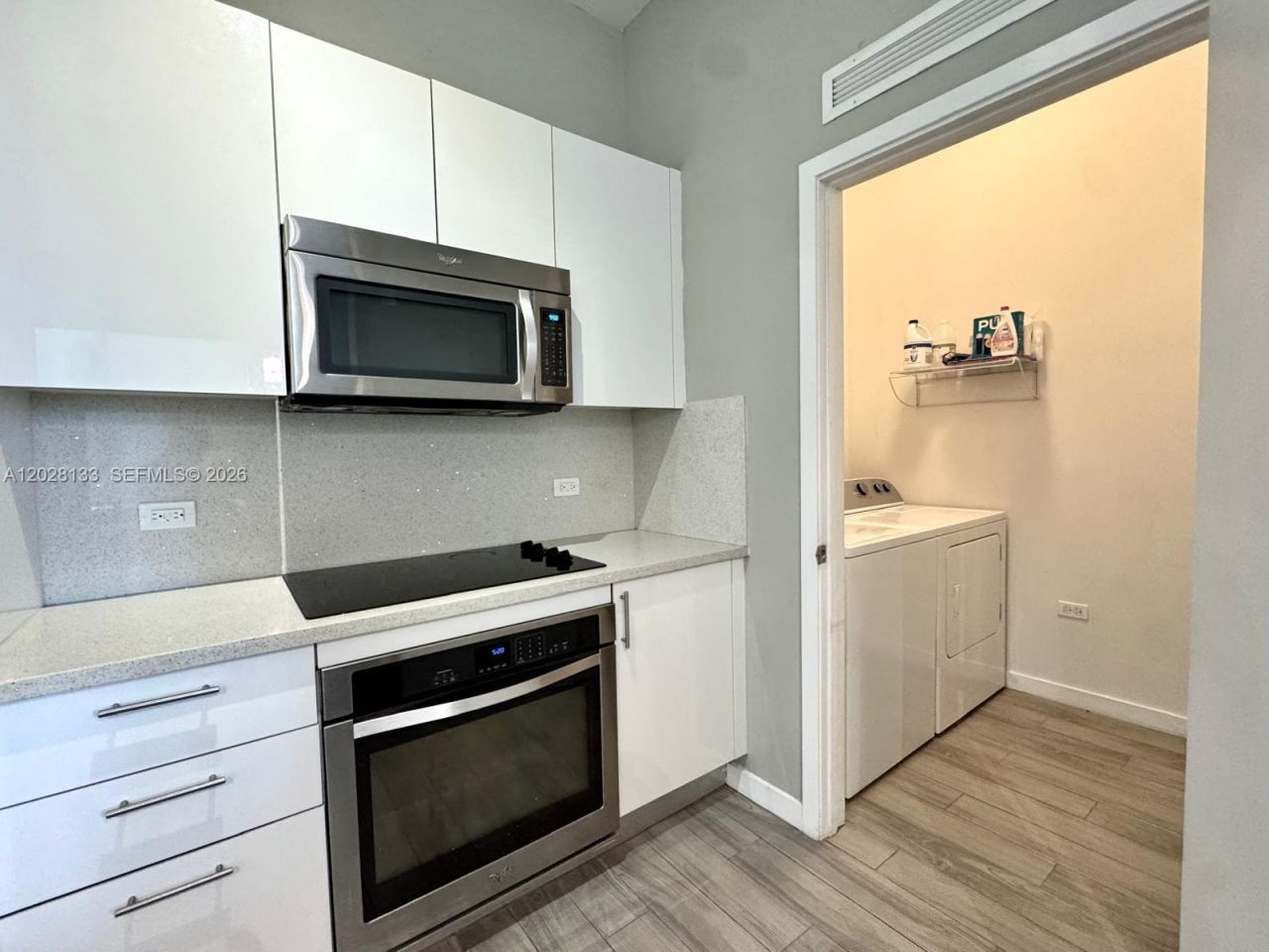 999 SW 1st Ave, Unit 1115, Miami, FL 33130 Photo